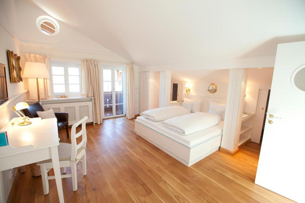 Landhaus Marinella Hotel Garni Bad Wiessee Phòng bức ảnh