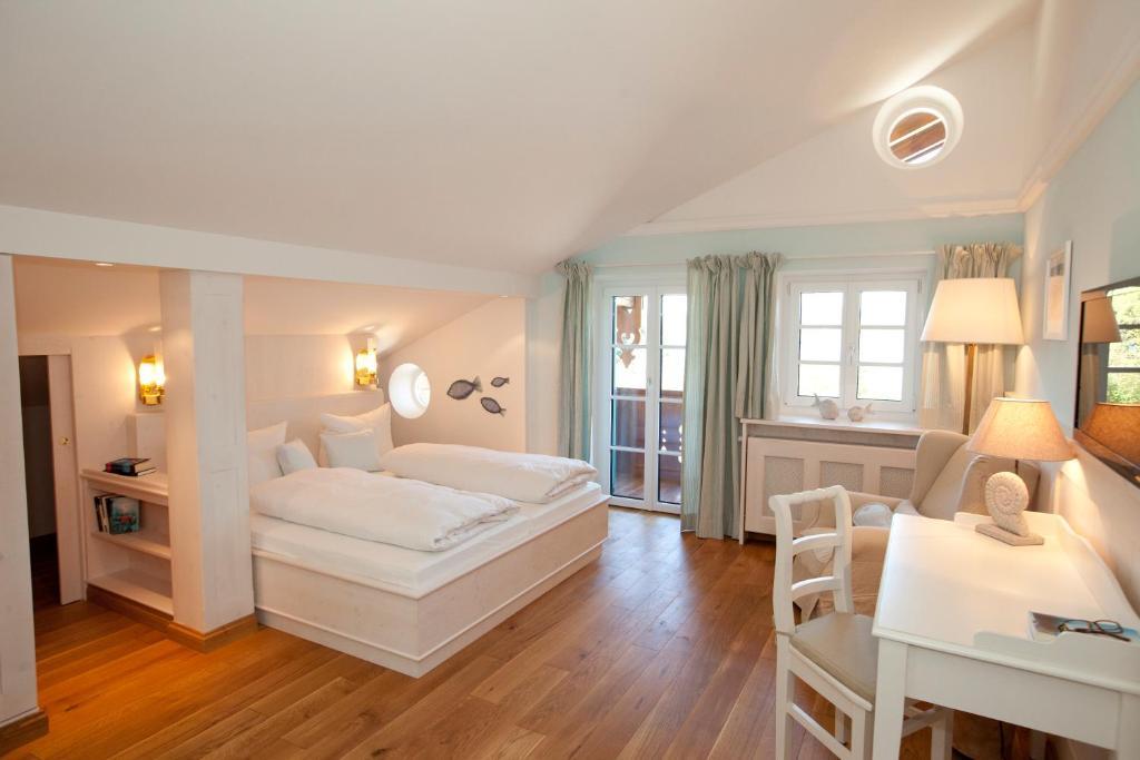 Landhaus Marinella Hotel Garni Bad Wiessee Phòng bức ảnh