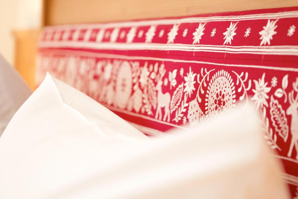 Landhaus Marinella Hotel Garni Bad Wiessee Phòng bức ảnh
